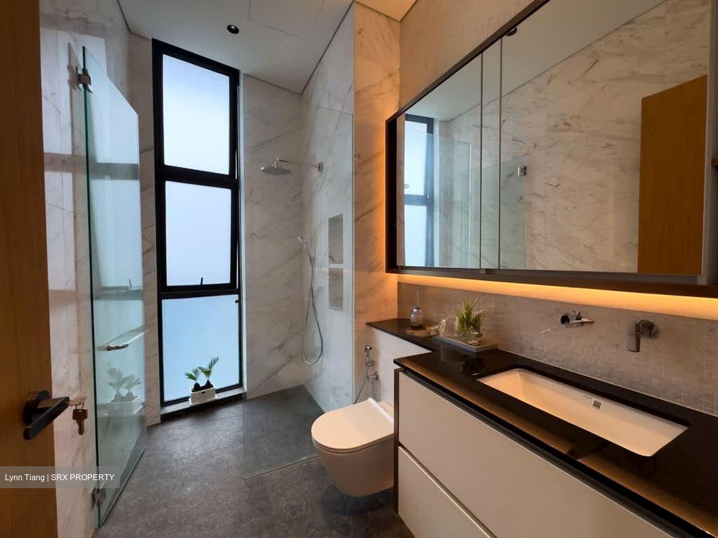 Elizabeth Drive (D23), Terrace #555702751